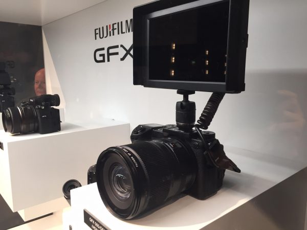 onderzeeër De Kamer Hoe Photokina 2016: Fujifilm GFX 50S medium format camera will have video but  no 4K - Newsshooter