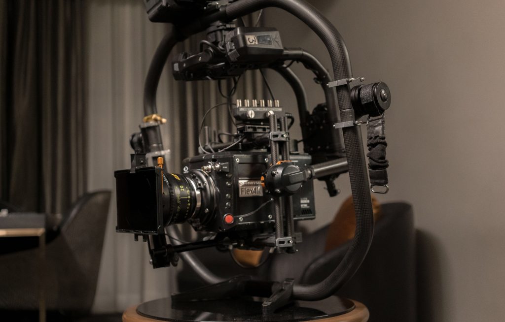 Movi. Phantom Flex 4. Movi операторская техника. Fly Movi Pro.