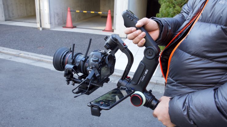Verliefd olie Dezelfde Zhiyun Crane 3 Lab, the new king of gimbals? Our hands-on Review -  Newsshooter