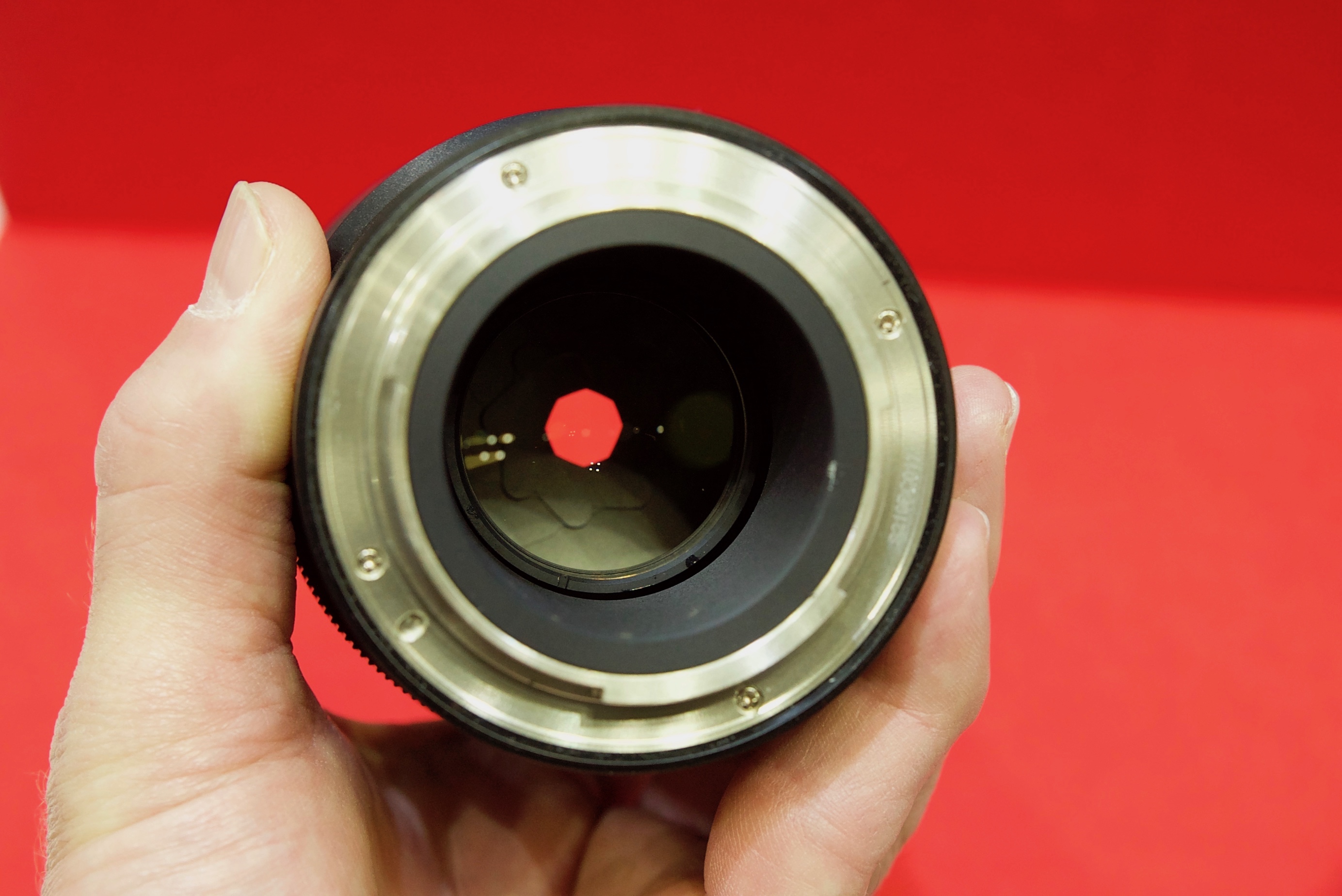 Hands-on With The Samyang 85mm F1.4 & 14mm F2.8 Canon Rf Mount Lenses 