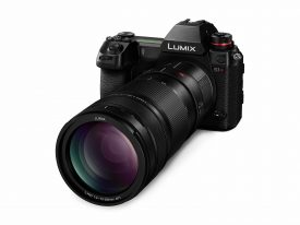 Panasonic LUMIX S1R S R70200 K Telecon STC20 slant K