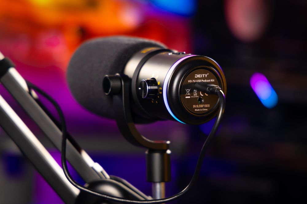 RGB Gamer Microphone - Newsshooter