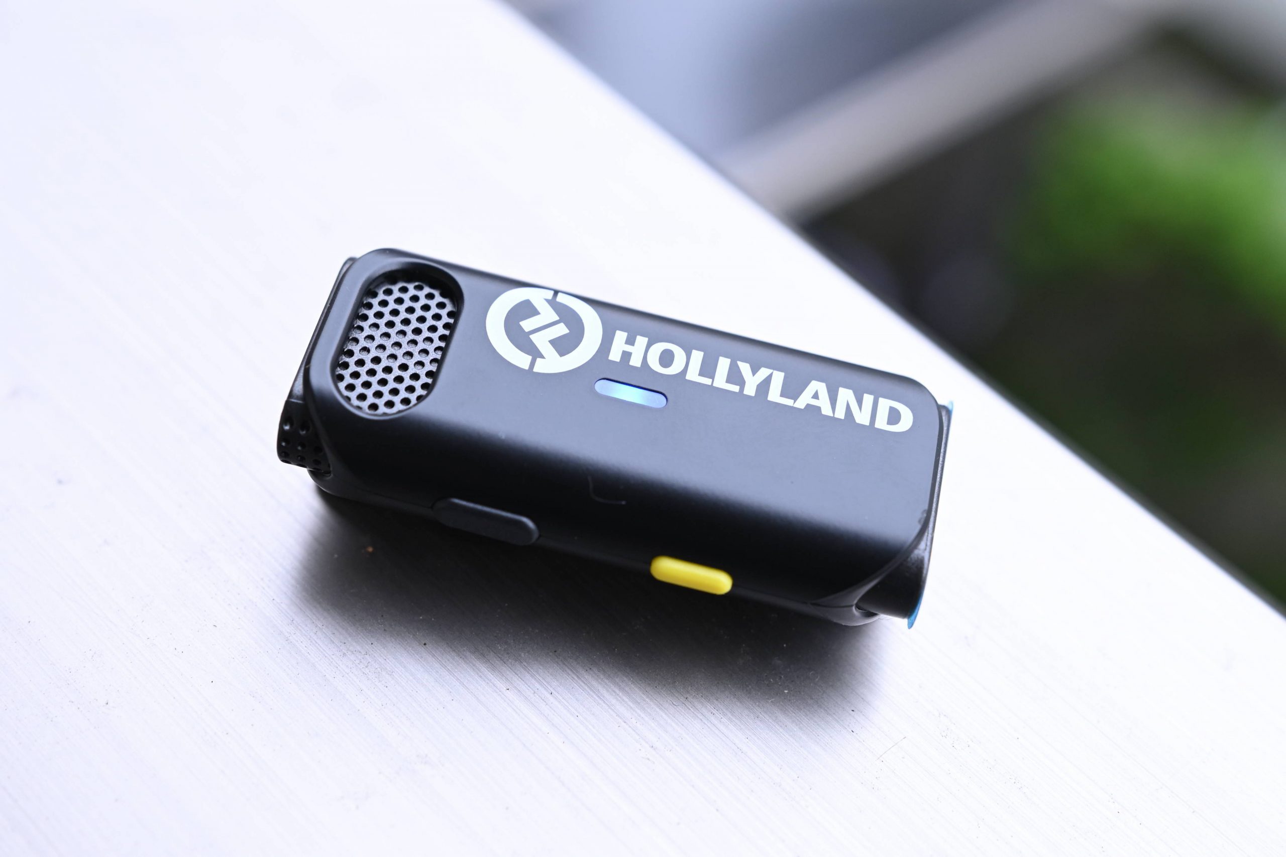Hollyland Lark M1 Duo Kit (2 TX + 1 RX) 200m Wireless Microphone Kit