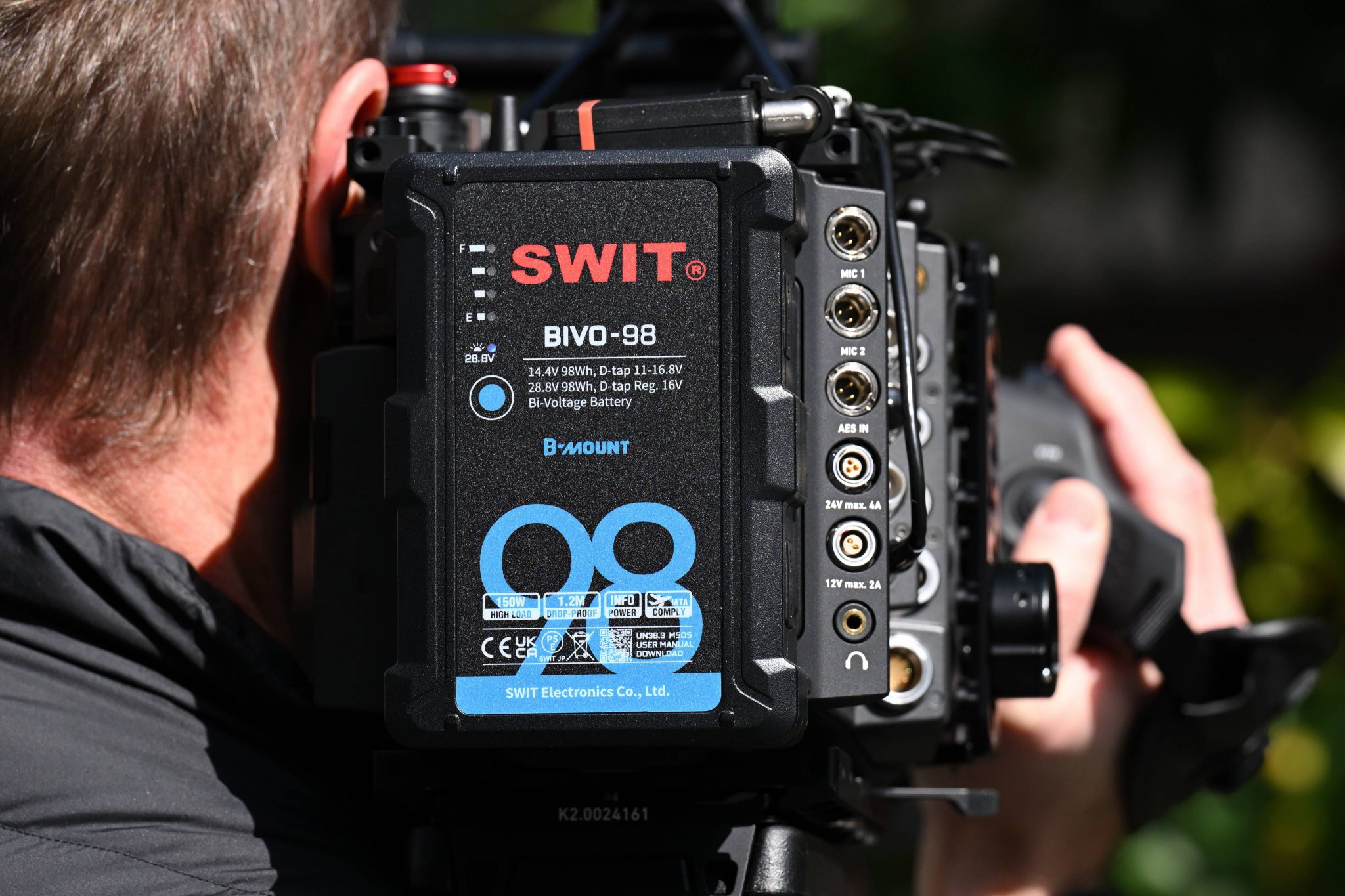 SWIT BIVO B Mount Batteries 33 19 - Newsshooter