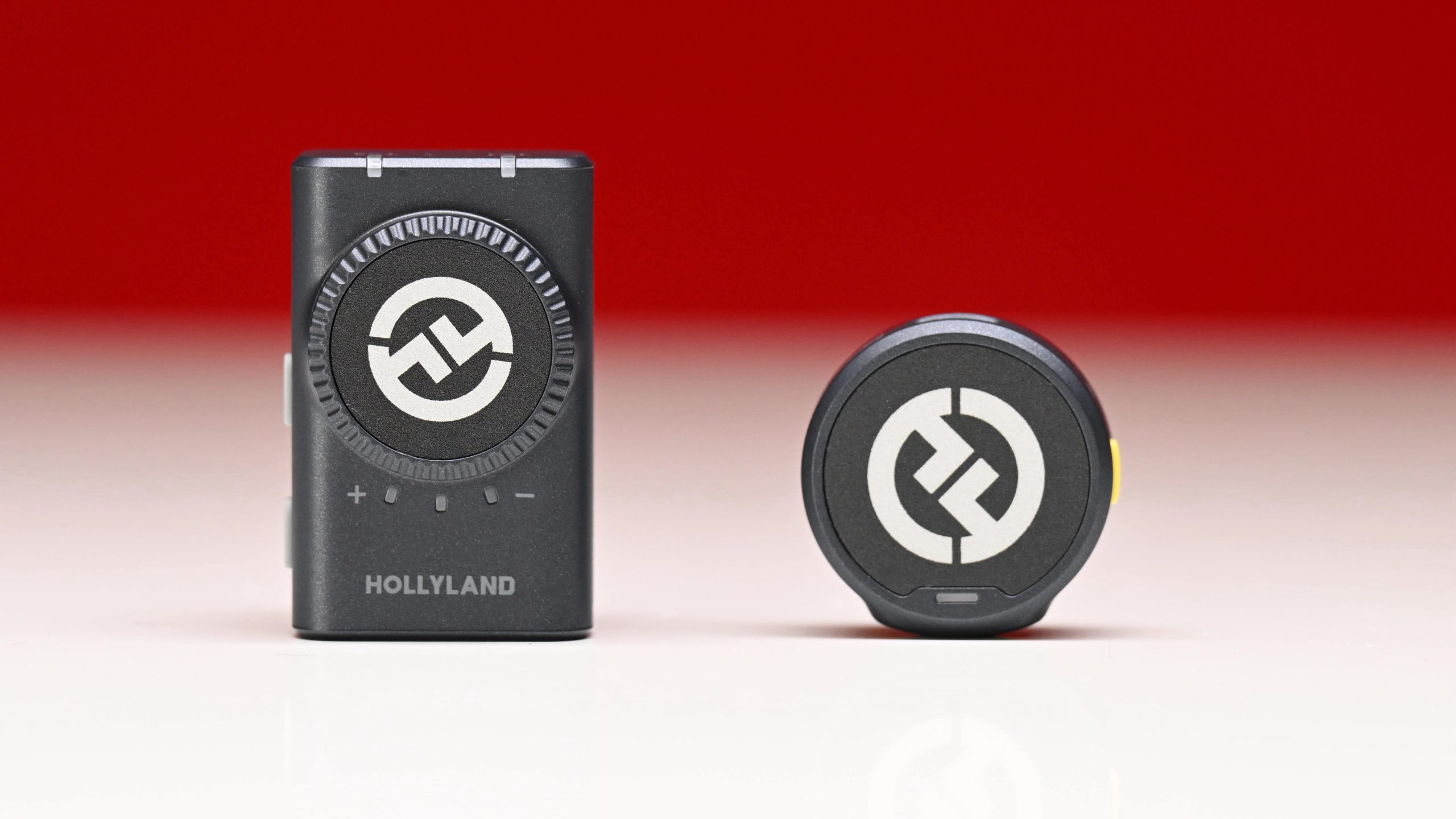 Hollyland Lark M2 Lightning Wireless lavalier microphone with Lightning  plug – Design Info