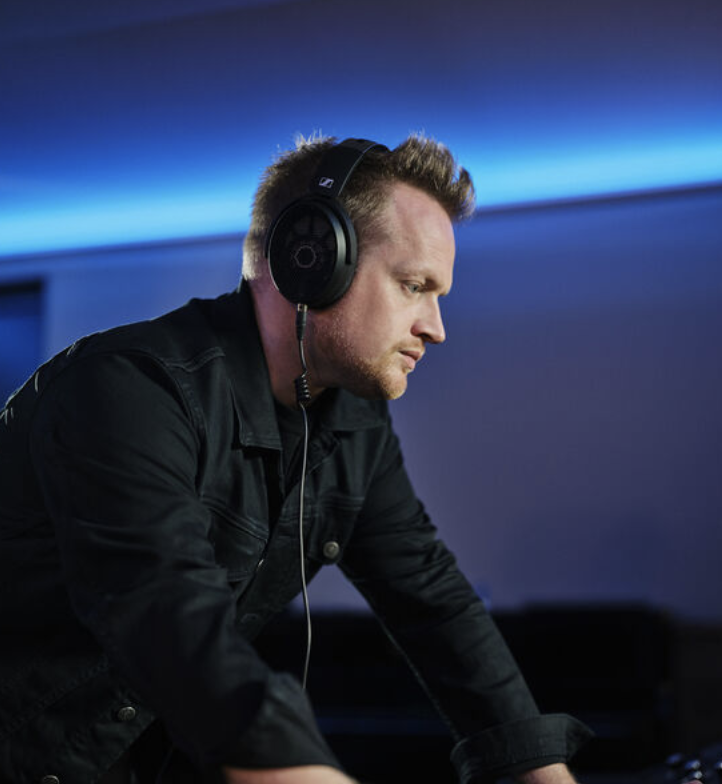 9 Best DJ Headphones for 2024