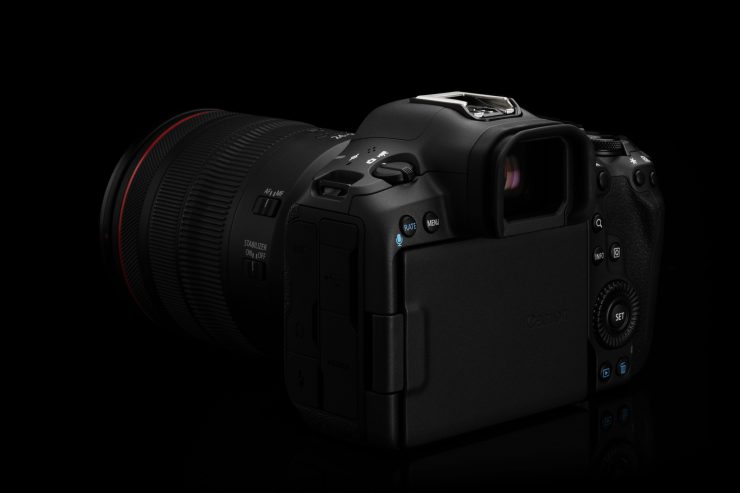 EOS R5II slant rear PD