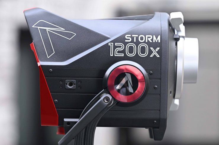 Aputure STORM 1200x 12239