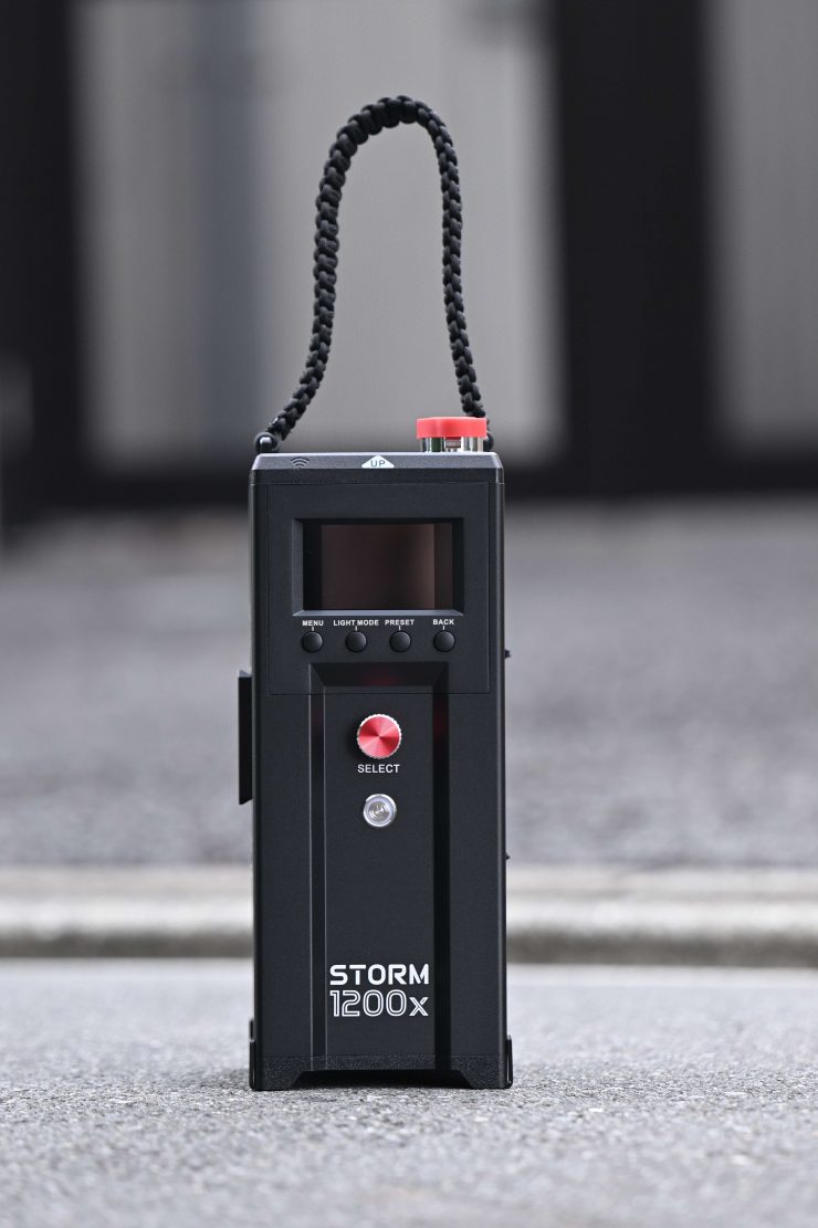 Aputure STORM 1200x 12293